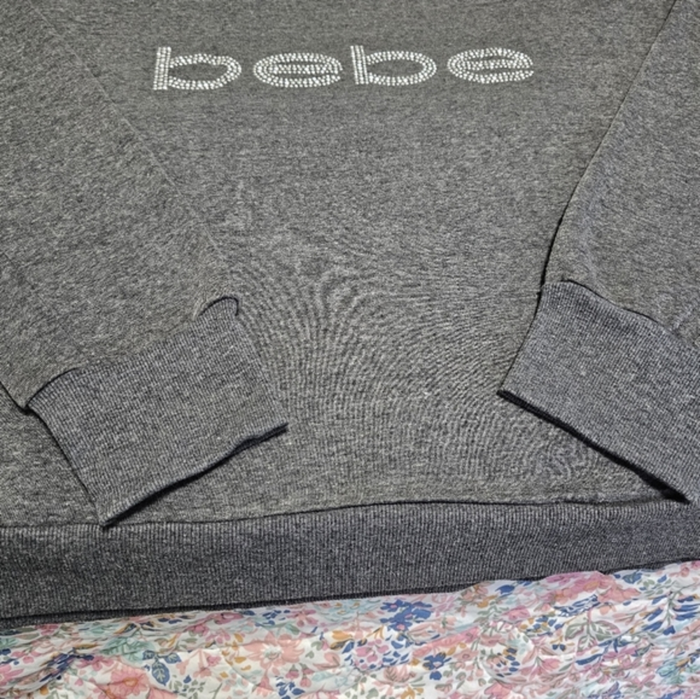 Bebe Sport Rhinestone Sweatshirt. Gray. Size 3x NWT.